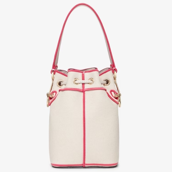 FENDI Bucket Bag - Picture 4 of 6